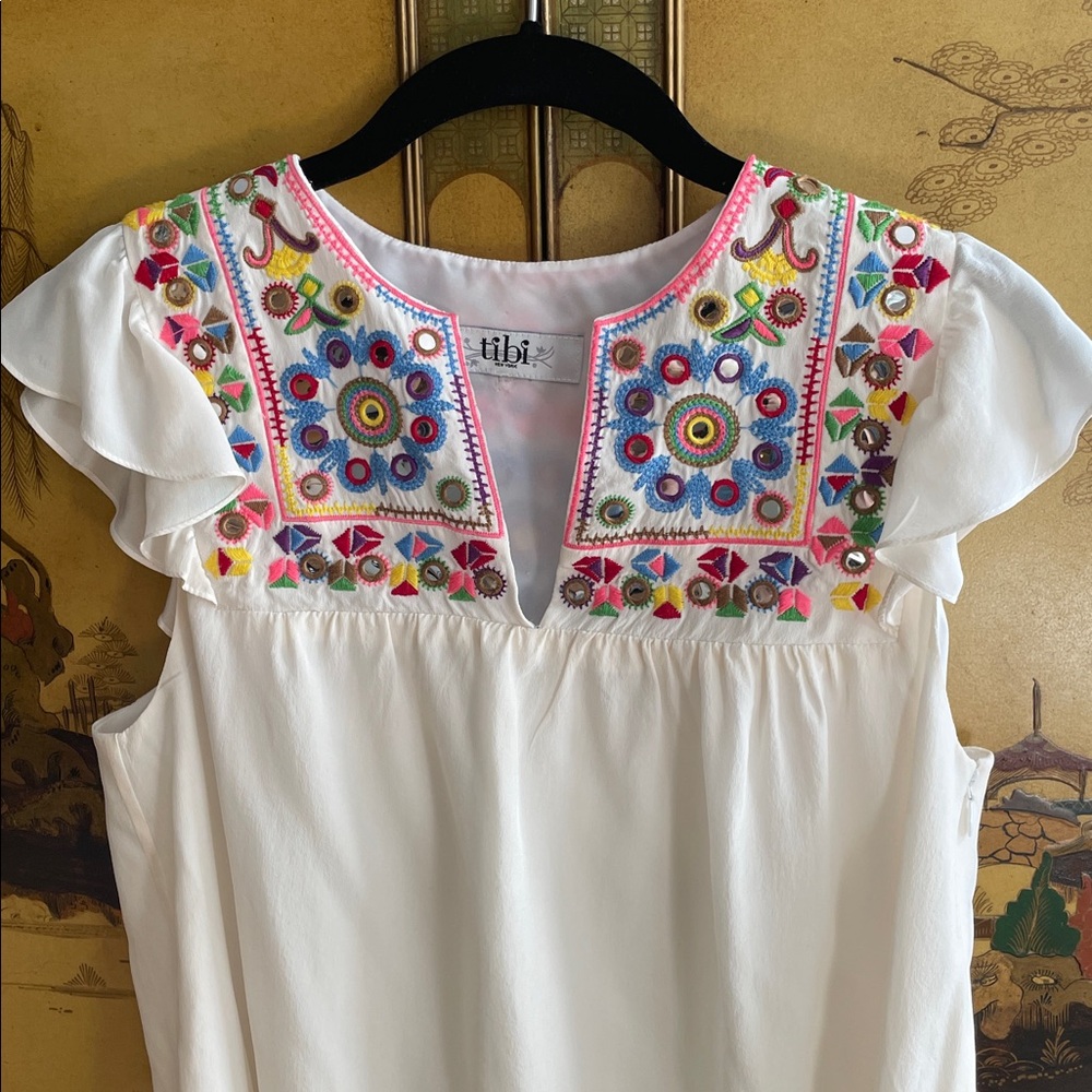TIBI Ivory Silk Mirrored Multicolored Embroidered Flutter Sleeve Top M NWOT RARE